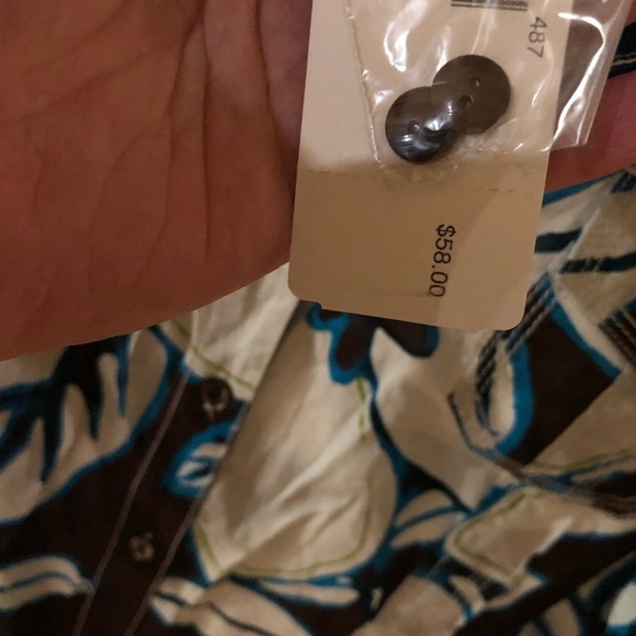 Chico’s XL 14-16 brown tropical print button down shirt pockets Chico’s size 3 - Picture 5 of 8